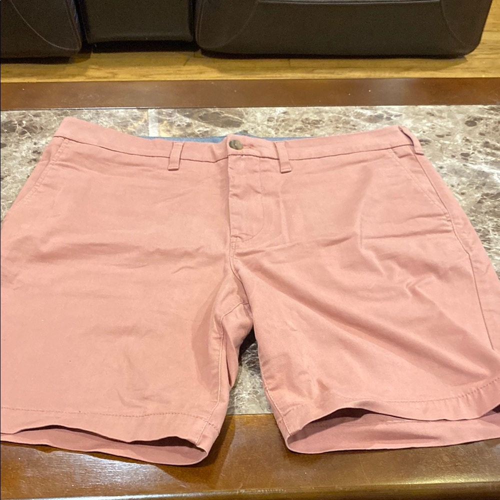 Express Men's Pink Shorts